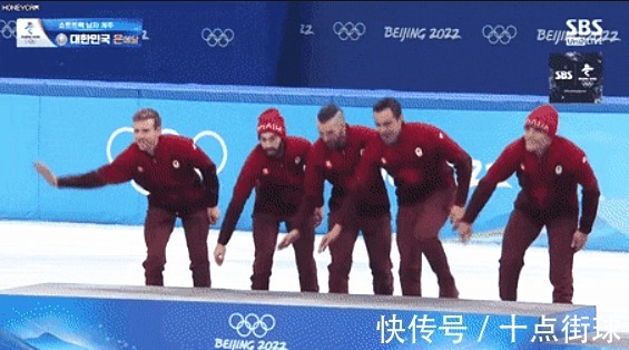 选手|加拿大选手擦拭领奖台并非是抗议,名记劝大家应该心胸开阔去看待