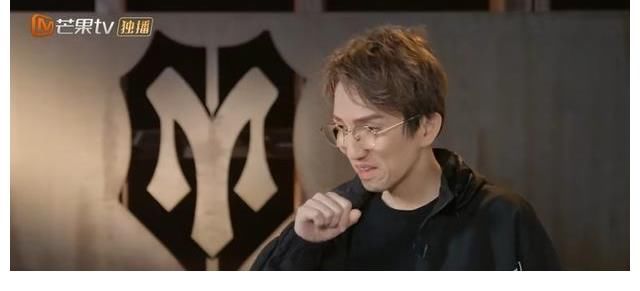 “倚老卖老”欺负人?林志炫摔一跤哭一场,成功“洗白”了?