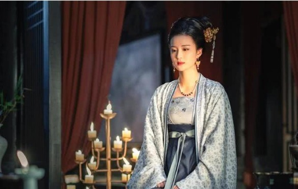 自废|公主要下嫁,男子不愿当驸马自废双腿,公主:废了我也嫁!