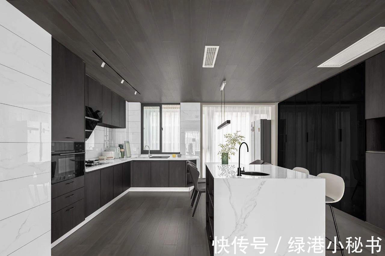 案例|装修案例欣赏：你敢相信这是个90平的户型？再次被折服！