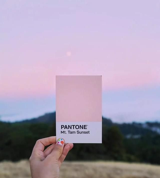 设计师|设计师是好色之徒吧不然怎么能拍出这组创意十足的食物色卡