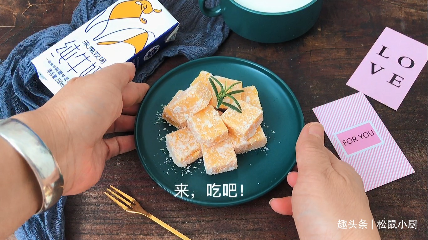 教你做一道适合减脂期吃的小零食,无油低卡清甜不腻,很简单