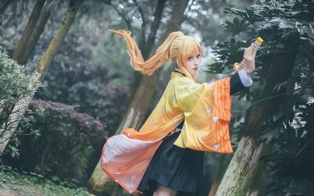 小姐姐|鬼灭之刃：小姐姐cosplay我妻善逸，看到成片，我爱了