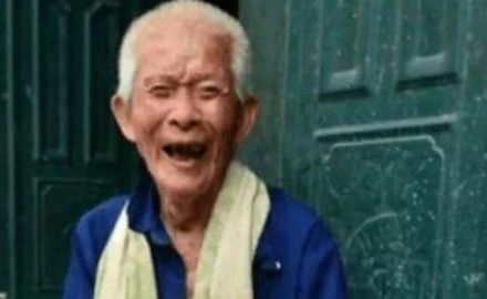 老人|105岁老人抽烟喝酒不运动,长寿秘诀只做4件事,不做1件事