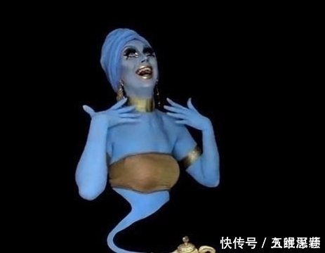 太神奇! 女子用逆天化妆术让脑袋“凭空消失”