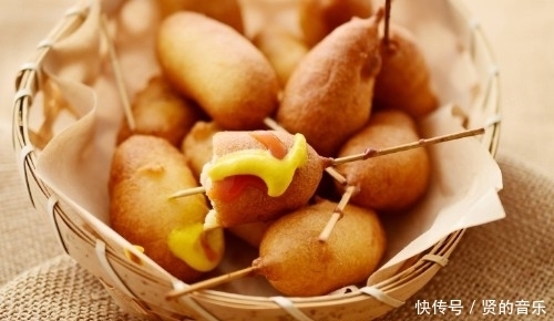 热狗|宝宝多大可以吃油炸食品?快手油炸小零食,有没有推荐?