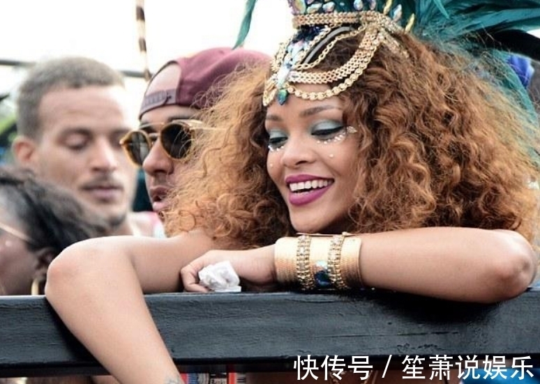 汉密尔顿|F1赛车太太团曝光，完胜NBA、足坛名媛，不愧是最烧钱的体育项目