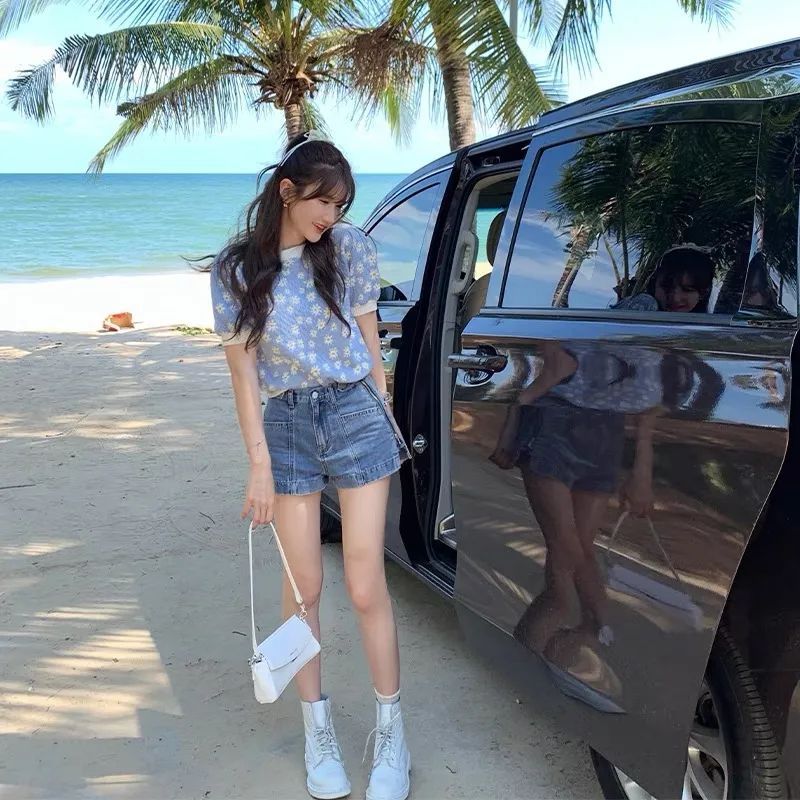 针织|“挤奶衫”out了！今夏流行这几件神仙上衣，气质又时髦