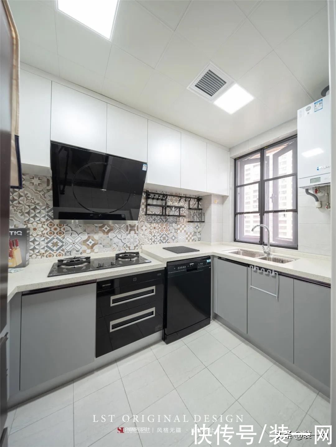 客餐厅|刘思彤设计｜119平三居室装修案例赏析 想要的设计全都有