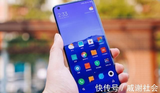 pro5g|华为Mate30Pro价格全面跳水，花小米的价钱，享受华为旗舰机待遇