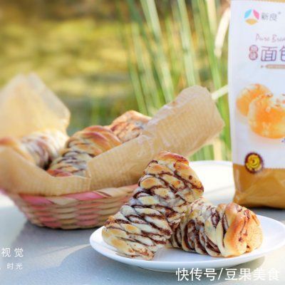 告诉你3个诀窍,在家也能做出豆沙面包卷卷