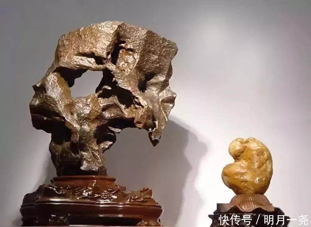 米芾拜石|两块小石头40多万成交,小石头魅力不减