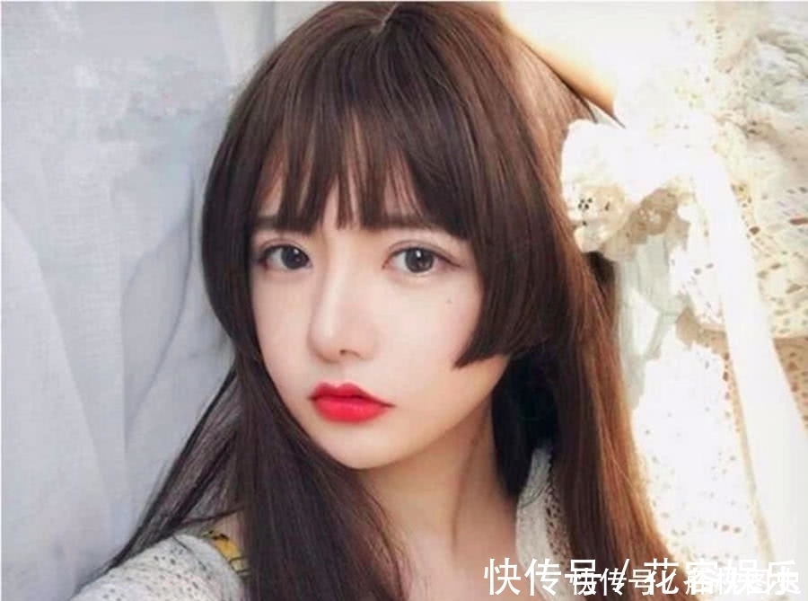二次元|公主切发型正流行，有个特点再留，要么留了也不好看
