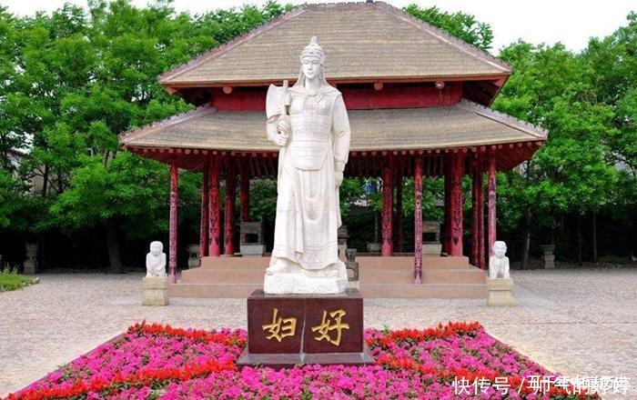 殷墟遗址出土白种人头骨,甲骨文揭开谜底,他们入侵商朝时被俘虏