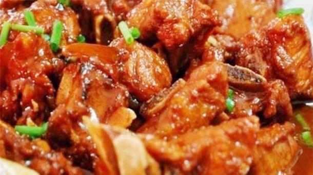 狂风暴雨|中午突然下起了狂风暴雨孩子怕冷咳嗽,多吃补钙菜,增强体质