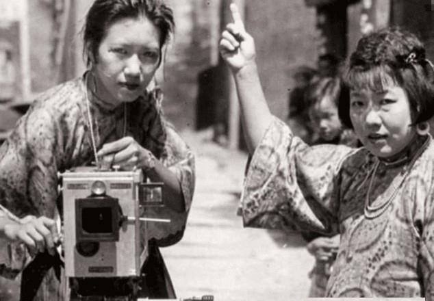 女子|晚清女子都很丑?别被老照片骗了,看了第一张图网友就炸锅了