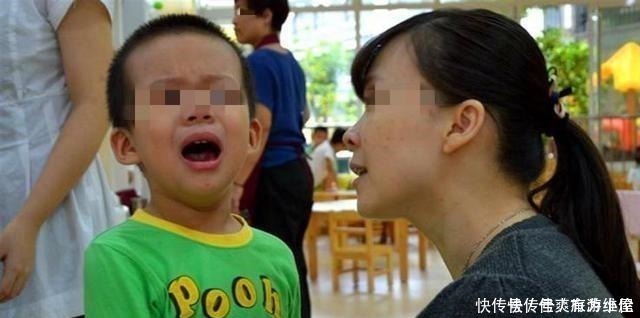 奶茶|“我娃喝你一口饮料怎么了”,奶奶无理护娃,女孩我有肺结核