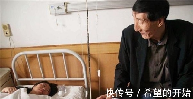 身高|世界第一高鲍喜顺,不听医生劝阻生孩子,儿子10岁时身高1.6米