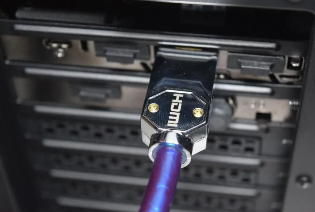 电视接hdmi就闪黑屏