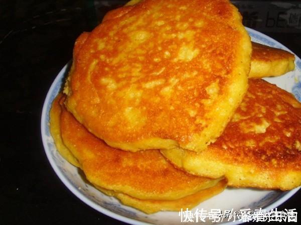 玉米面煎饼|玉米面最好吃的做法,不用加1滴水,不蒸不煮不油炸也很香