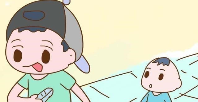 发育|三种表现的宝宝看着乖巧,却是智力不高的前兆,家长别大意