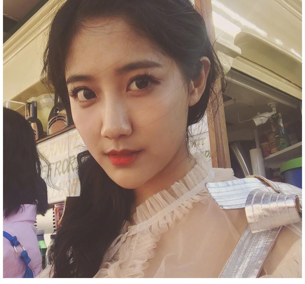 SNH48五位冠军命运不同,鞠婧祎难复刻,有人出道即巅峰