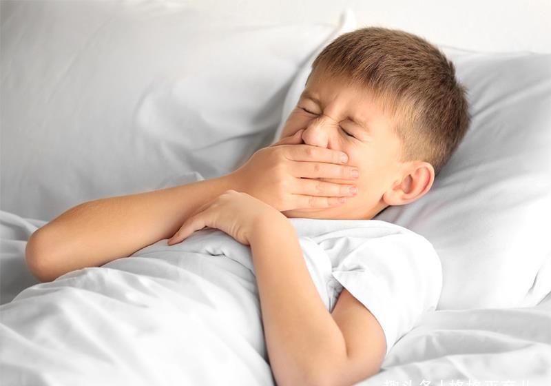 日常生活中|我小孩快3岁了老咳嗽,医院也去了十几天老不好,怎么办?