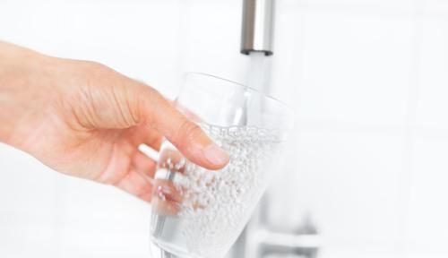 大鱼大肉|107岁长寿老人,血管仅67岁且不堵,秘诀不是多运动,而是3件事