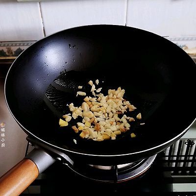 炒茄子不油腻不变色