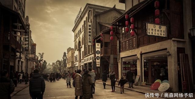 鲁迅先生在理发后，曾写了首经典的诗，最后一句风靡100多年