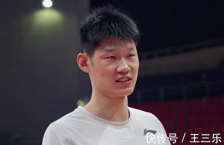 2+1|CBA夺冠热门爆冷,仍排第2!本土后卫三分13中9,中锋17中12爆发