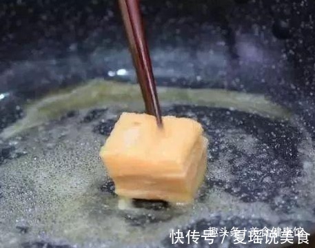 鸡蛋不要煮着吃了,加上一盒牛奶,做成秘制小面包,全家抢着吃