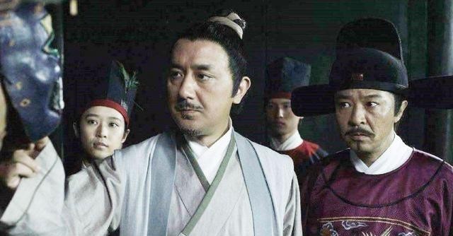 李自成|裁撤驿卒让李自成失业，最终揭竿而起掀翻了大明？其实历史并不是这样！