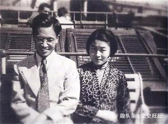 父亲&父亲偷看儿子的情书,看后哈哈大笑将来一定是好儿媳,我喜欢