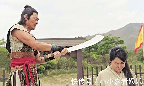 行刑者$古代罪犯被砍完头后,到底还有没有感觉?此人拿自己做了一个实验