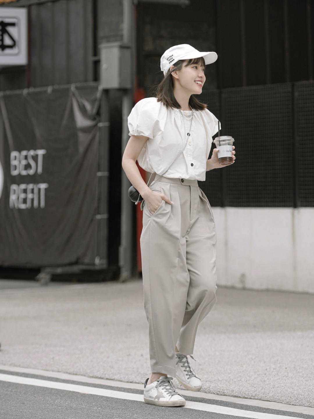 小技巧|越简单越高级,看看这几个穿搭小技巧,让你气质翻倍还洋气