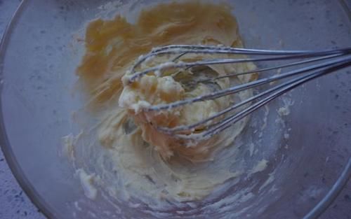 在家自制瓦片酥,咬一口酥掉渣,吃了还想吃