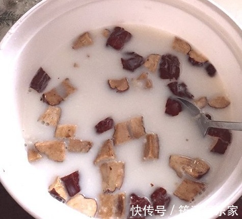 红枣|红枣和此物一起泡,睡前一杯,一觉到天亮,皱纹淡了,皮肤更白净