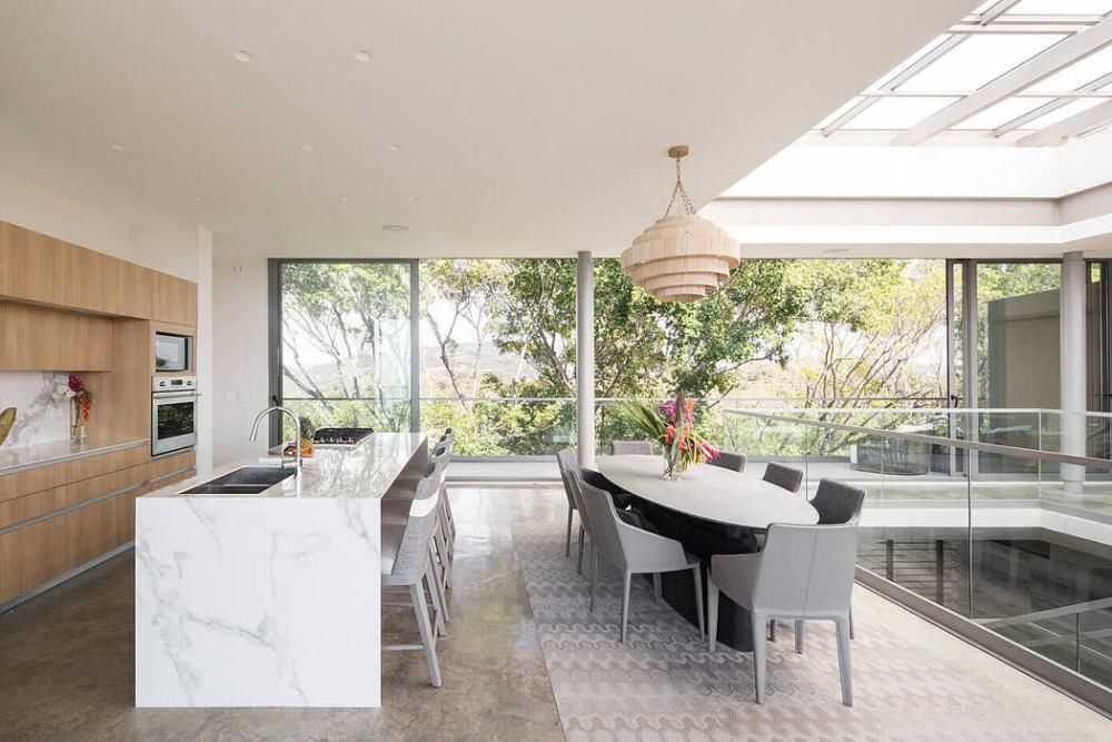 中薪|一边是大海,一边是山景,持续增强体验的舒适美景!