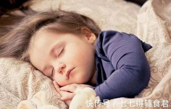 大宝|别让婴儿睡熟后才放床上,一旦睡习惯很难改回来,来看看正确方式