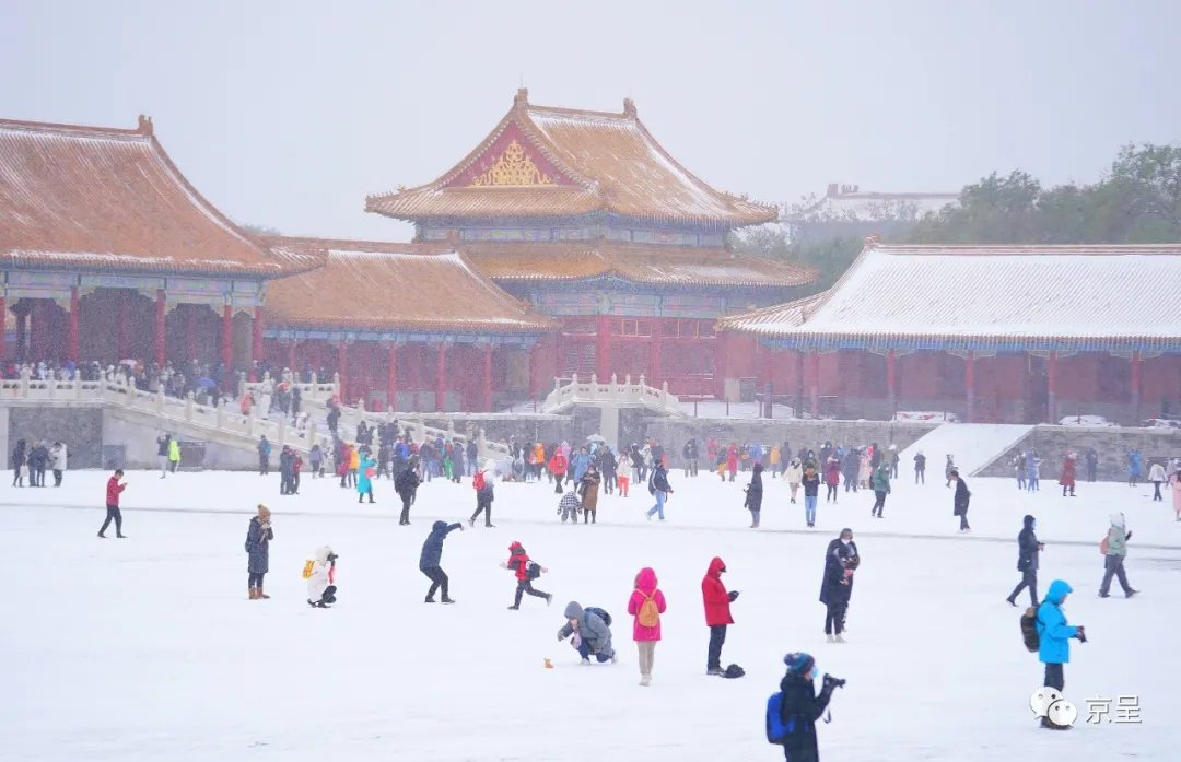 雪花|一场初雪，北京就变成了北平