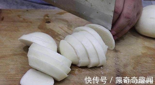 馒头|炸馒头片这样做，外脆内软不吸油，咬一口嘎嘣脆，比锅巴片好吃