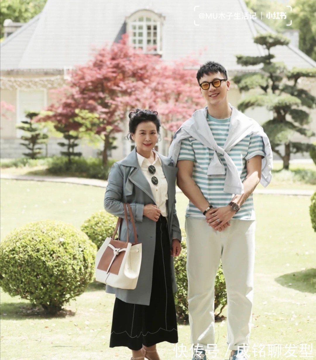 老少皆宜|60岁女人穿衣要避开“大妈感”,学学这位阿姨的穿搭,优雅又大气