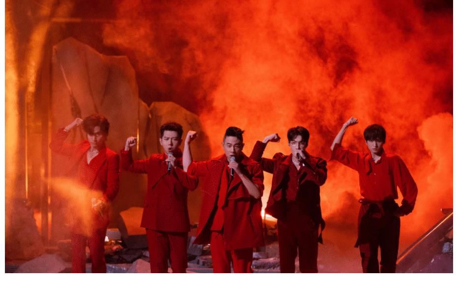 《披荆斩棘的哥哥》已经开播十一期，梁汉文陈辉瑞奇遗憾暂别舞台