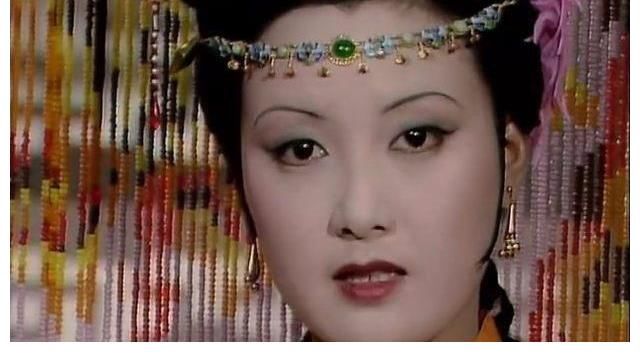 凤姐|王熙凤为何照顾邢岫烟,而不照顾贾迎春?