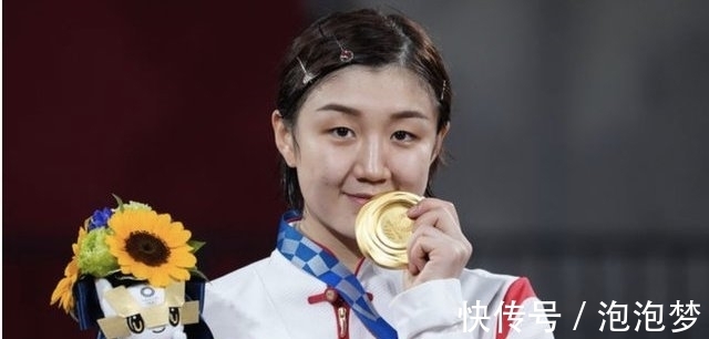 一起长大|陈梦夺冠，杨颖黄晓明蹭热度，当你足够强大时，才会被全世界看见