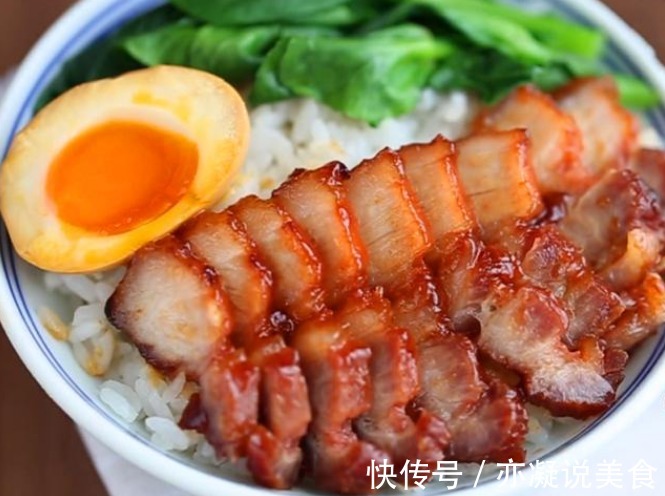 叉烧肉的家庭做法,先腌后焖,不加水不加油,鲜嫩多汁,香气四溢