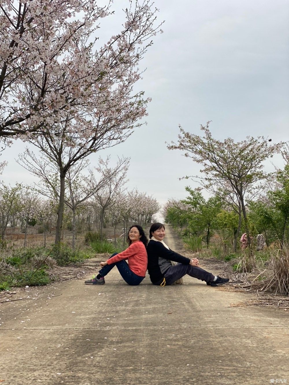 春分时节雨纷纷，周末闺蜜行