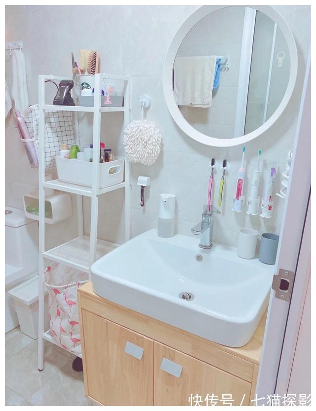 白墙|她家全屋大白墙，不做任何造型，即便已经入住四年，依然整洁温馨