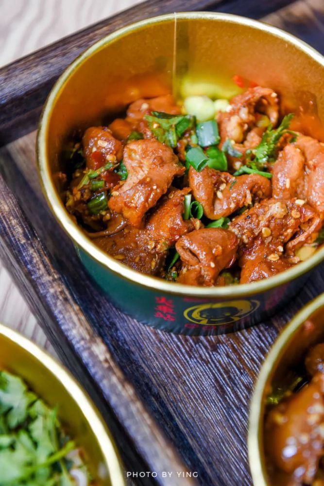  吃一次就被圈粉，西安热卤界的杠把子强势出gai！